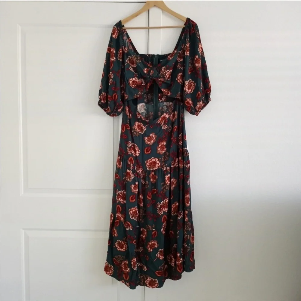 MINK PINK Olivia Midi Dress in Green. - Picture 4 of 13